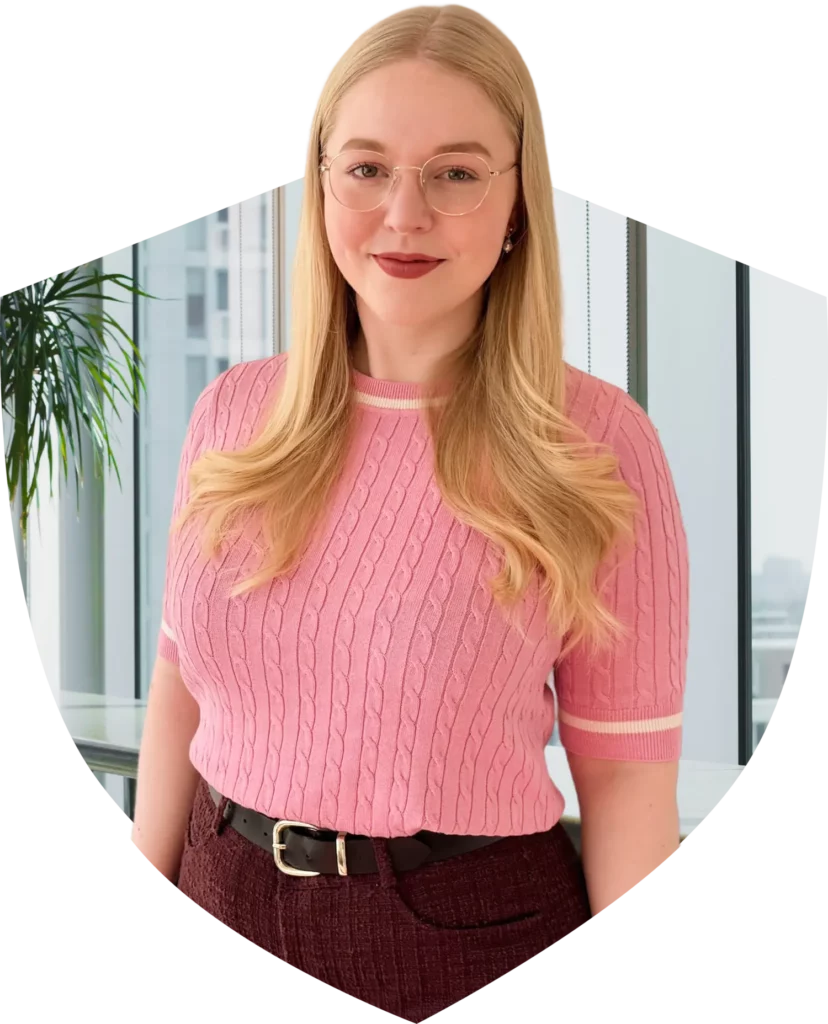 Portrait einer Mitarbeiterin von meinGastroSchutz